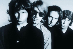 Осенью выйдут переиздания пластинок The Doors, записанных без Моррисона